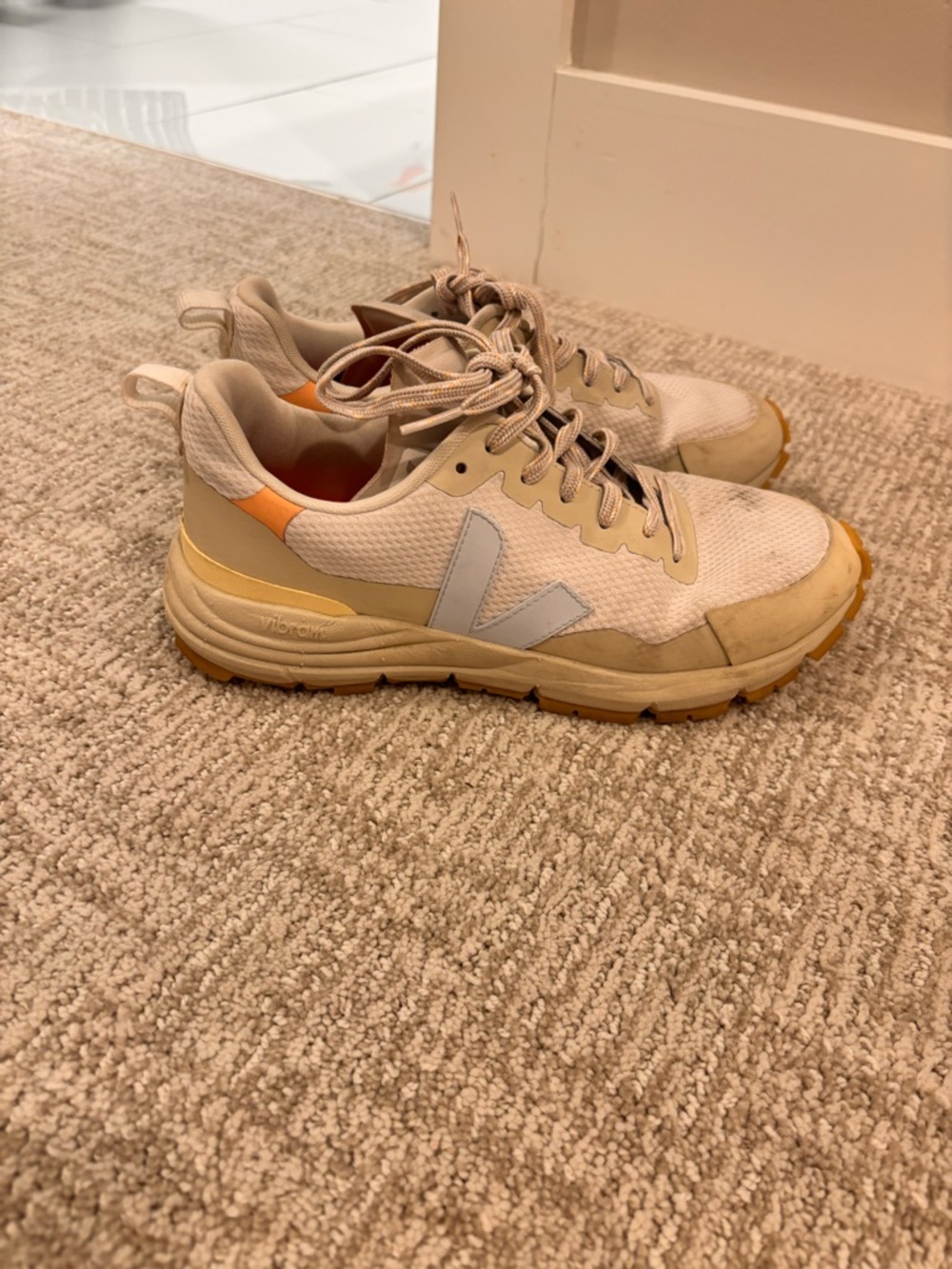 Veja Women's Beige and Orange Athletic Sneakers